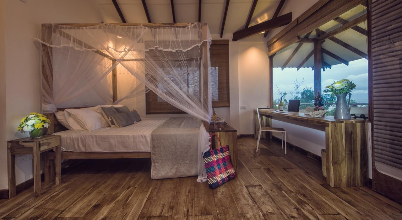 C Beyond Nilaveli Hotel Екстериор снимка
